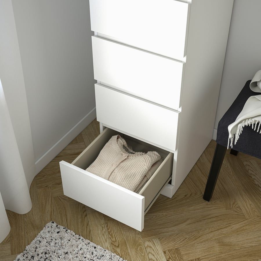 Ikea Cassettiere: Ikea MALM 6-drawers White with Mirror – Usato da Uster venduto da jap_k7fq 2