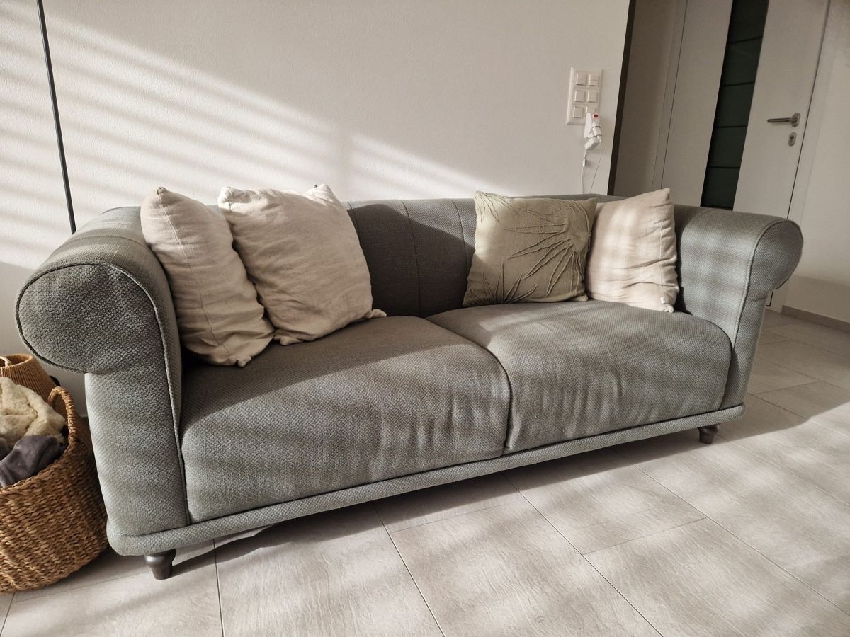 Sofas: Sofa graugrün – Gebraucht aus Herzogenbuchsee von nma_7jt9