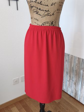 Roter Vintage Rock, Gr. M / 38