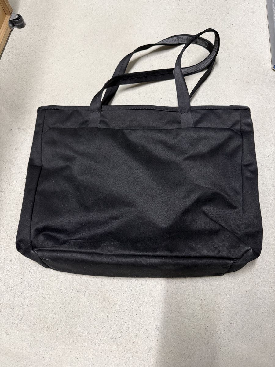 Bellroy Borse: Schwarze coole Bellroy Handtasche – Nuovo (secondo la descrizione) da Frick venduto da Tamy11
