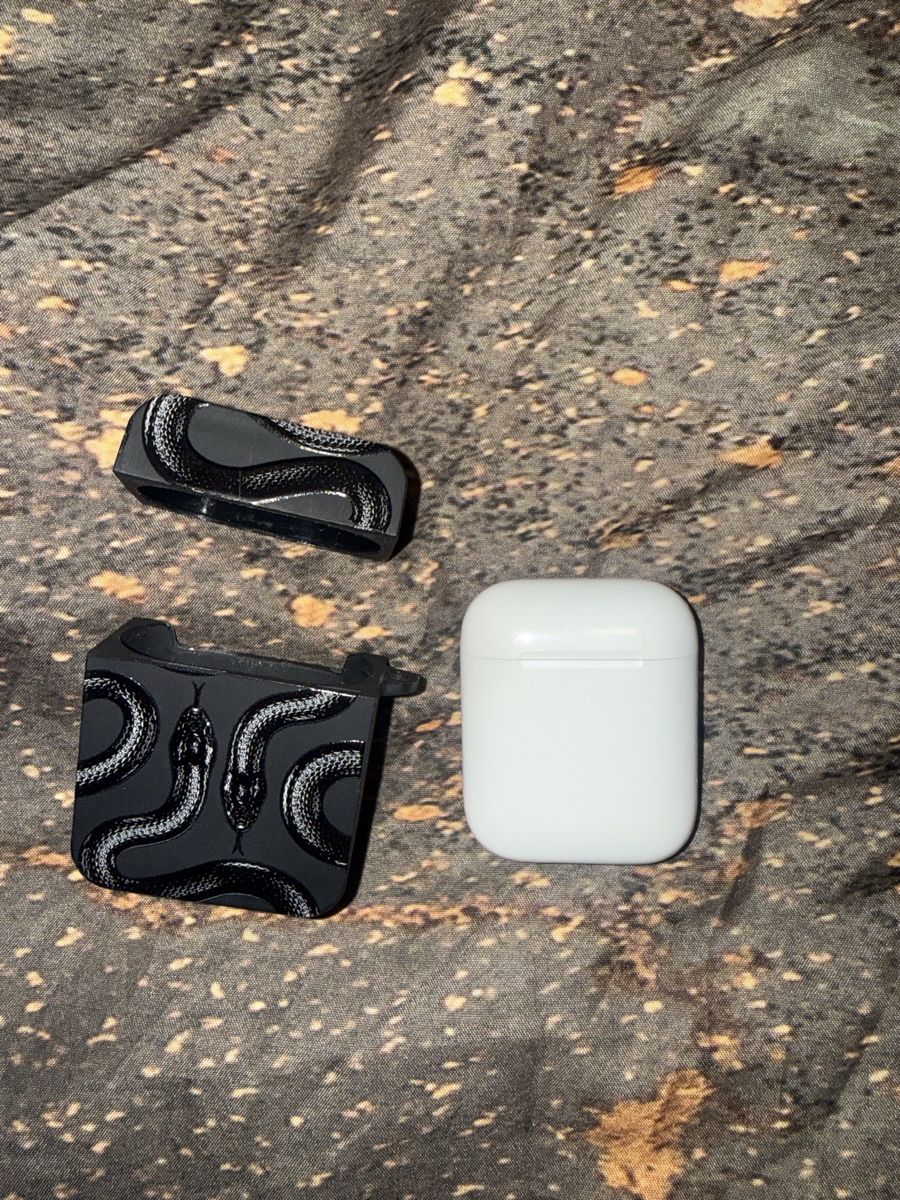Apple Cuffie: Air Pods 2 Generation – Usato da Wetzikon ZH venduto da shey7 1