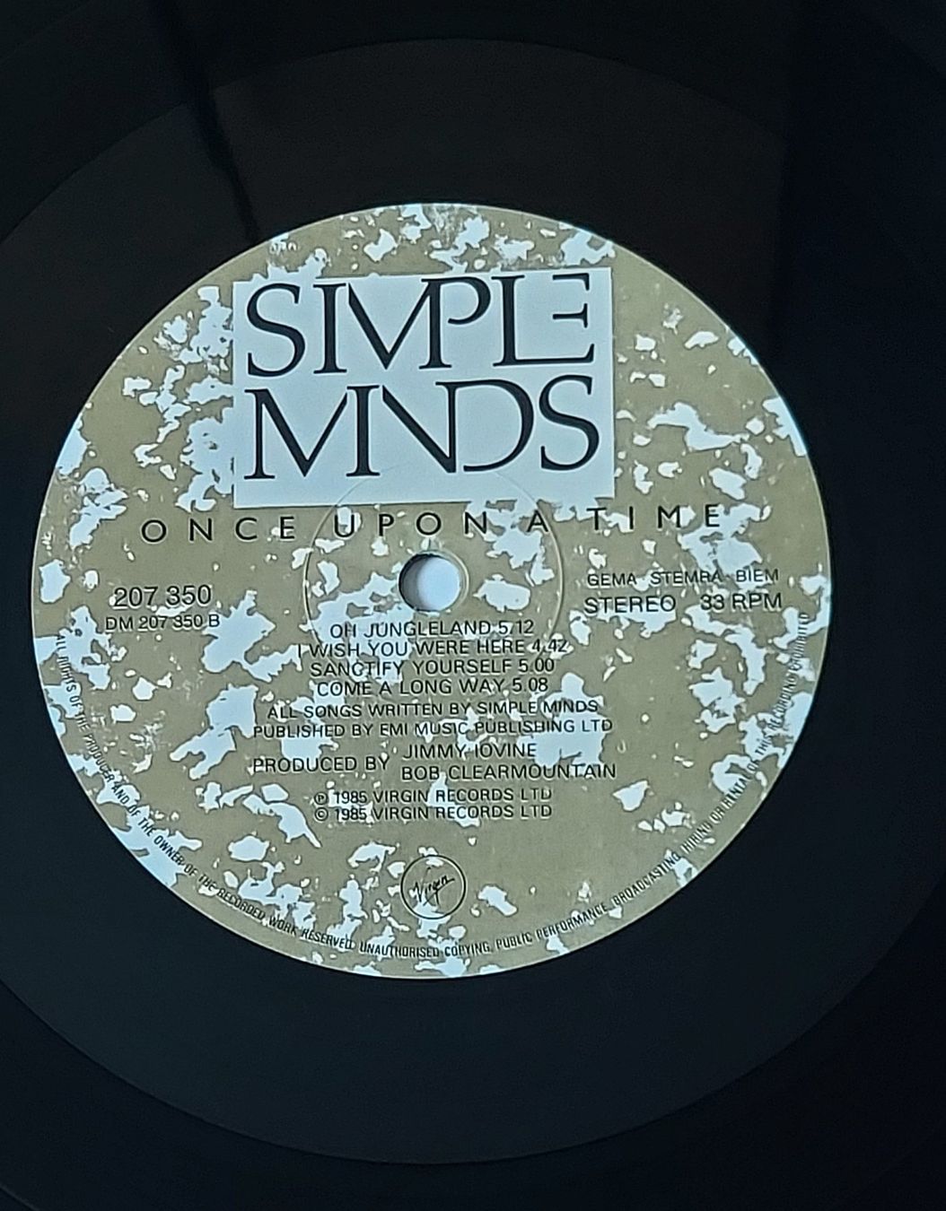 Schallplatten: LP - SIMPLE MINDS - ONCE UPON A TIME – Gebraucht aus Steckborn von Quo7 2