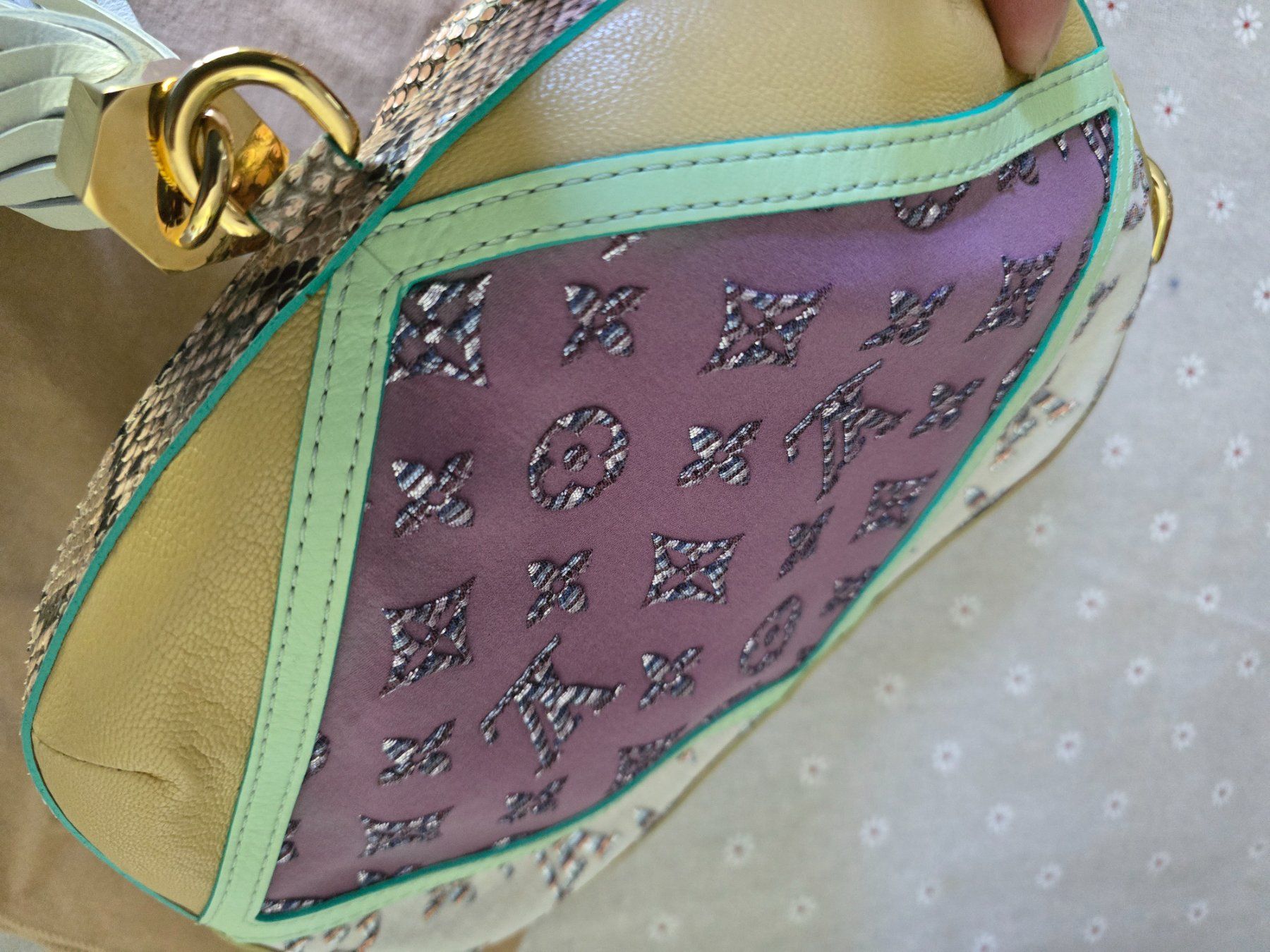 Louis Vuitton Taschen: Louis Vuitton Nightbird Pochette clutch MEGA – Neu (gemäss Beschreibung) aus Bottmingen von sandy_2 4
