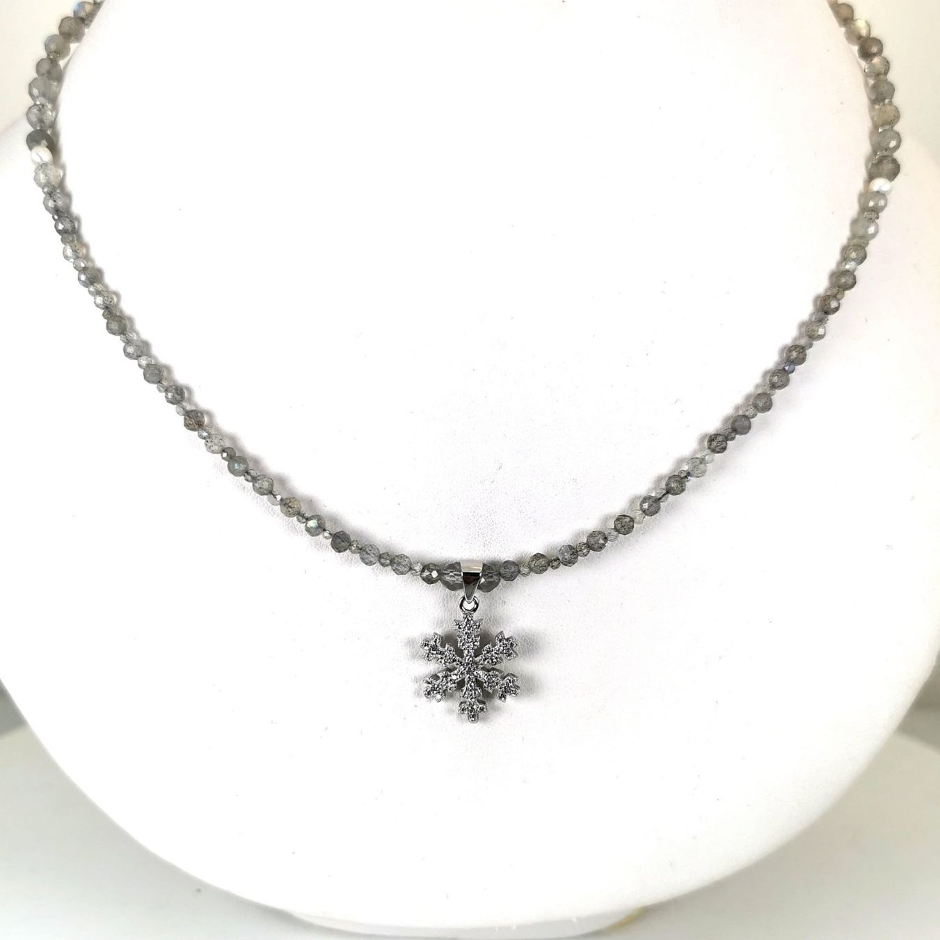 Catenine: Collier pierres Labradorites perles eau douce flocon Ag925 – Nuovo e nell'imballaggio originale da Préverenges venduto da AOP70 3