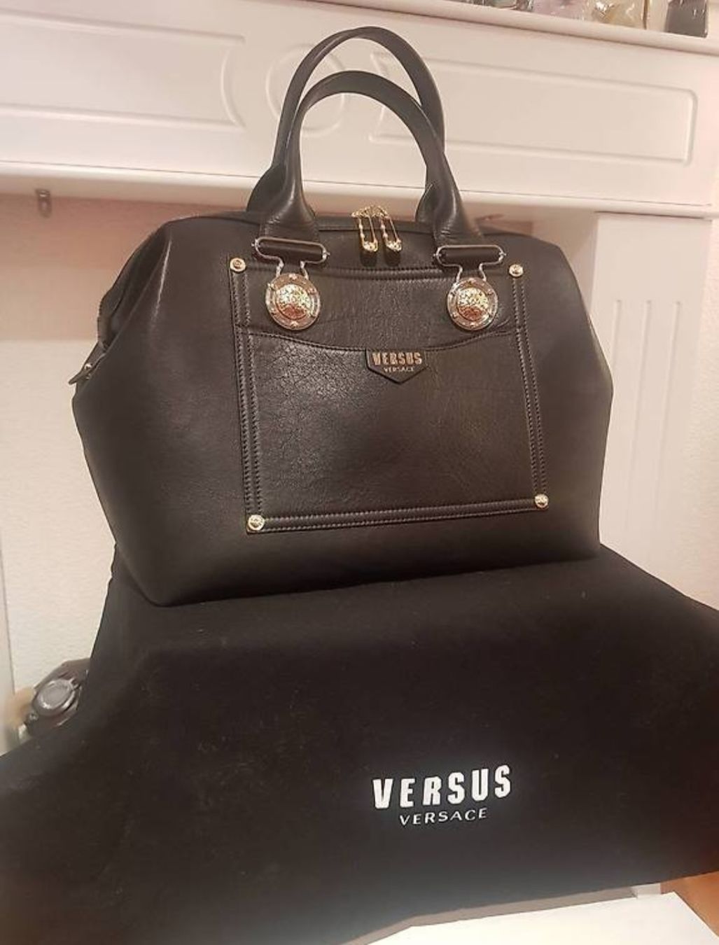 Versace Borse: NEUE Versace Ledertasche – Nuovo e nell'imballaggio originale da Hellbühl venduto da d.d.d.125 2