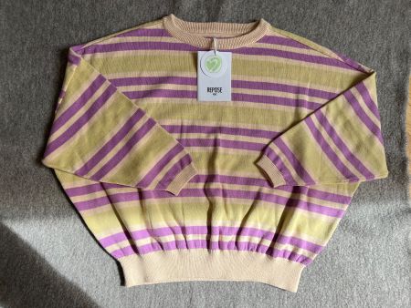 Gestreifter Repose Wollpulli Gr 8J lila beige gestreift