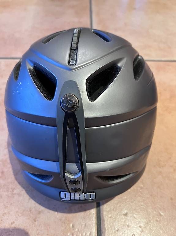 Caschi: Skihelm Giro 52-54cm – Usato da Schmitten FR venduto da FAJost 1