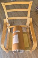 Schaukelstuhl mit hellbeige Bezug  UNGEÖFFNET, NOCH VERPACKT