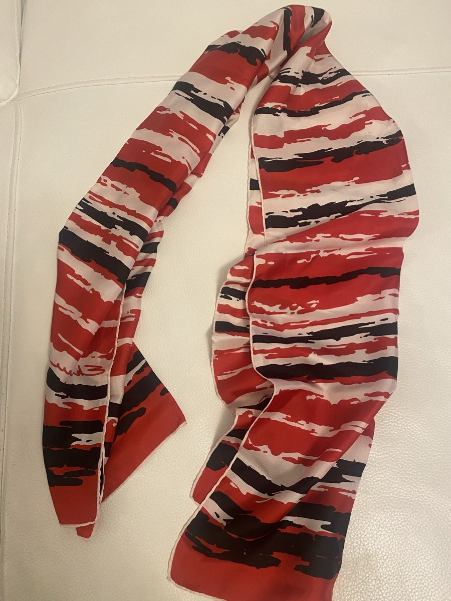 Foulard & Sciarpe: Seiden Schal 🌸 – Usato da Opfikon venduto da Luis144 3