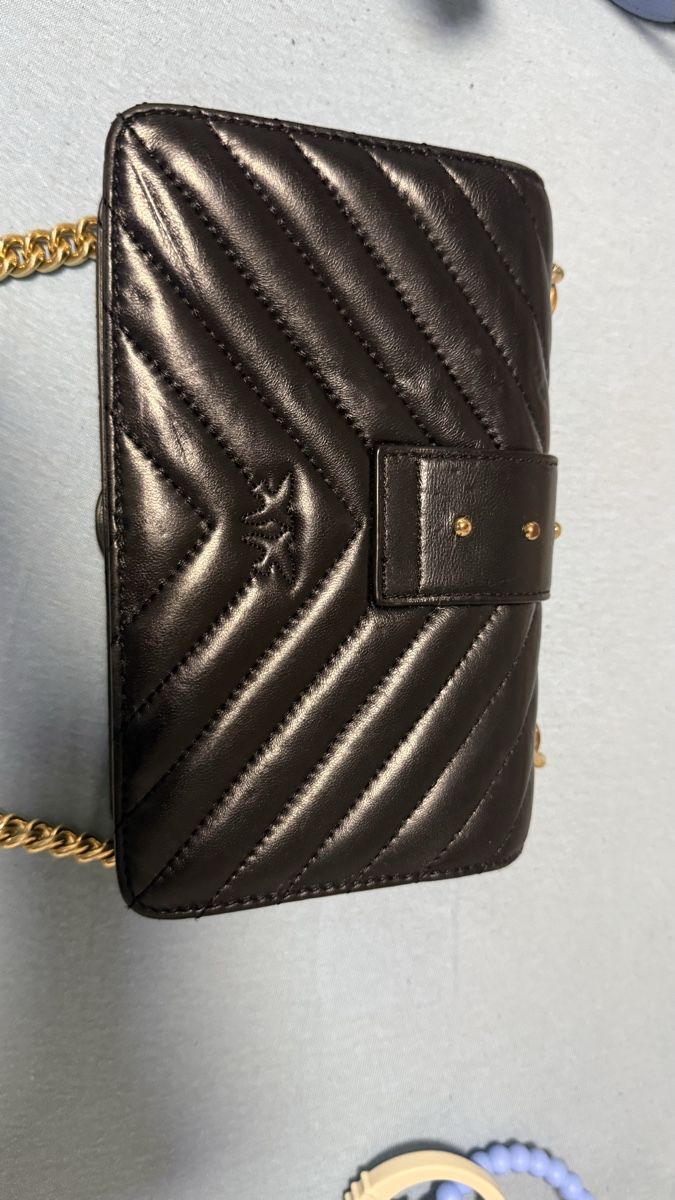 Lacoste Autres vêtements & accessoires: Sac divers marque  – D'occasion à Lausanne par noe_gb6s 1