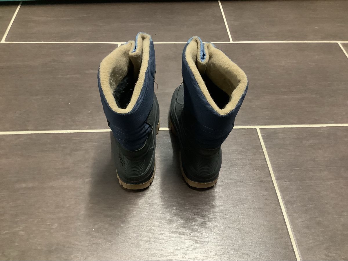 Scarpe per ragazzi: Winterstiefel Spirale Raw Terrain Gr.35 – Usato da Brugg AG venduto da Sweety_pie 3
