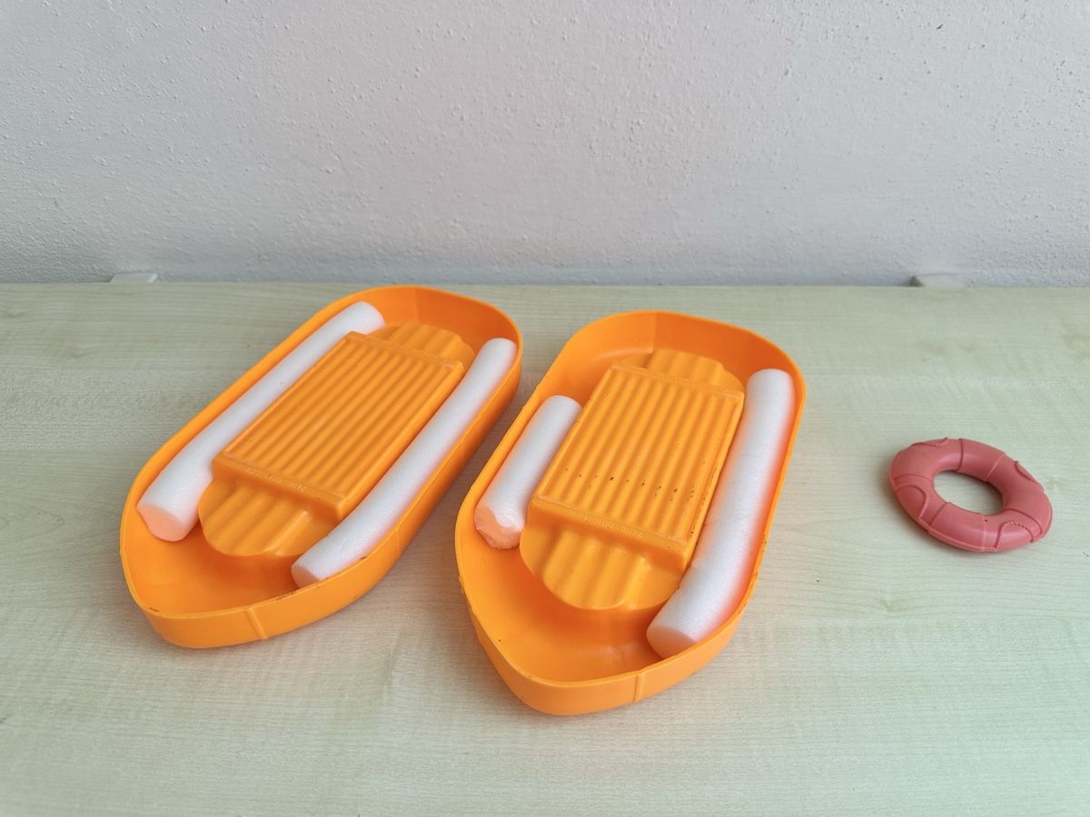 Puppen: Vintage Barbie Boote 🚣  – Gebraucht aus Zürich von Kat_5557 1