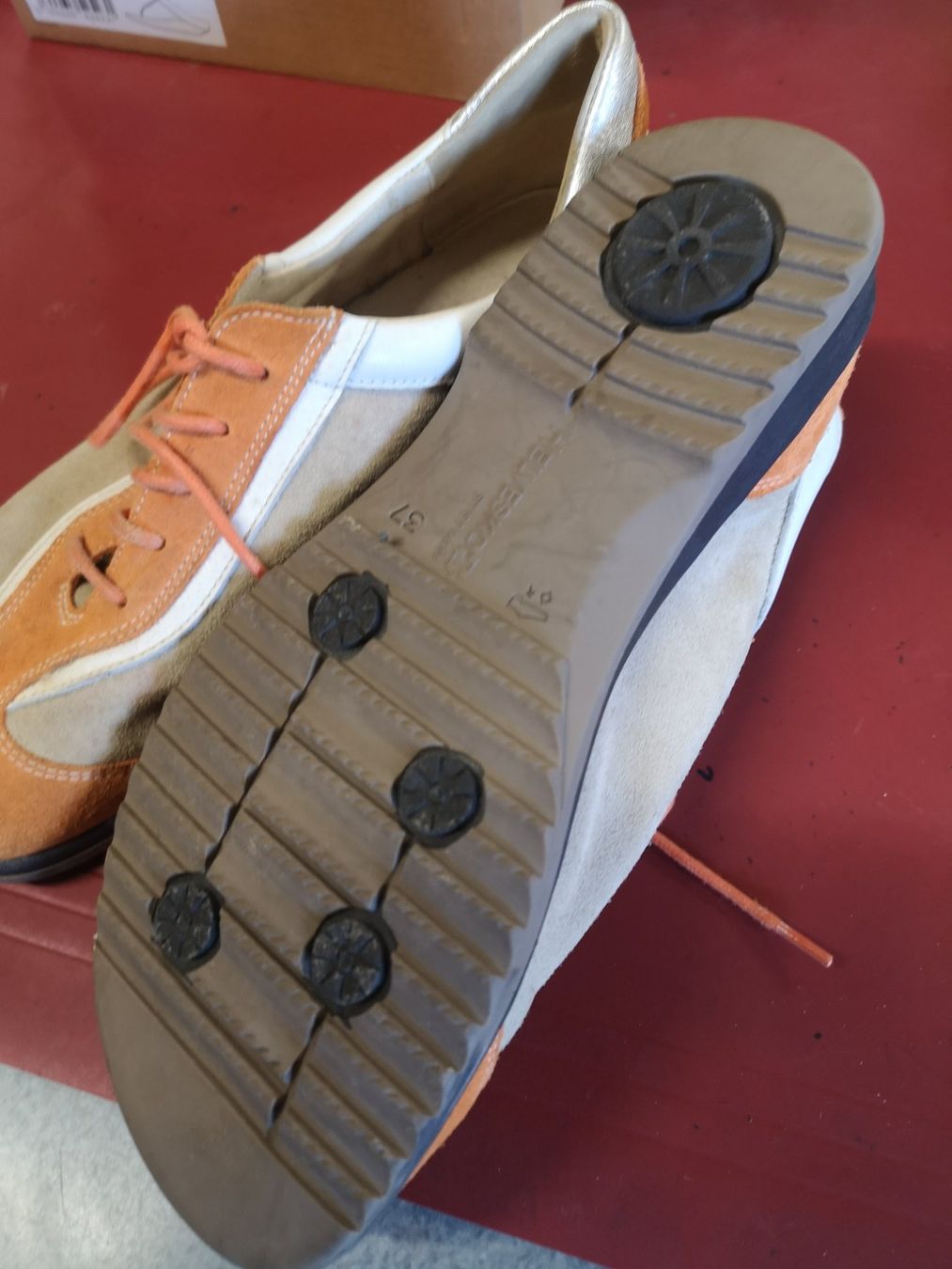 Helvesko Damenschuhe: Helvesko – Neu und originalverpackt aus Möhlin von Highwaytom 1