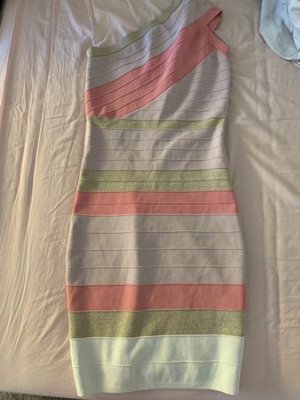 Guess Kleid