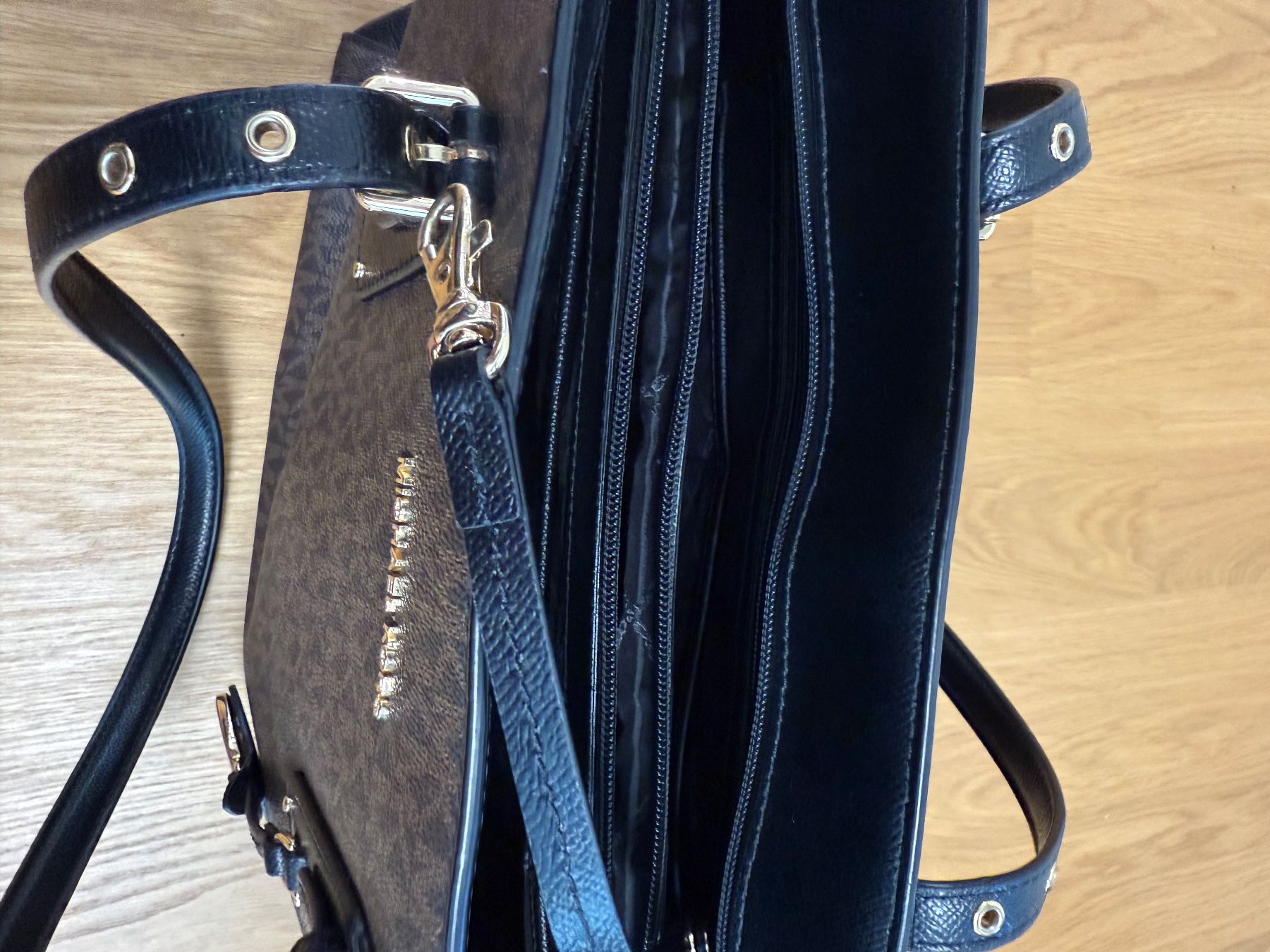 Michael Kors Sacs femmes: Michael Kors – D'occasion à Lufingen par Ann_Katrin 4