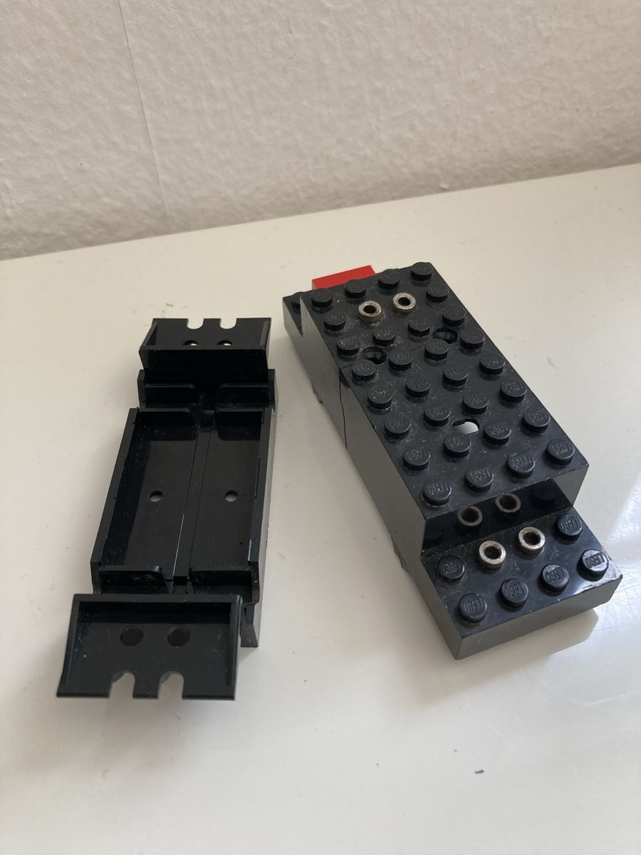 Lego Spielzeuge: LEGO Eisenbahn Antriebsblock 4V – Gebraucht aus Rombach von polymerase01 4