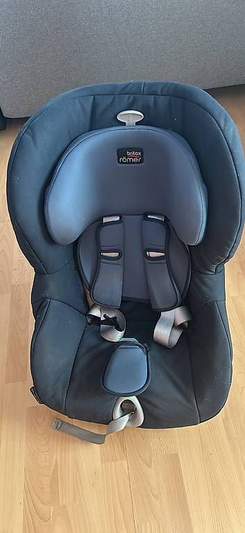 Britax Römer Seggiolini per auto: Kindersitz Britax Römer guter Zustand – Usato da Frauenfeld venduto da Medo818