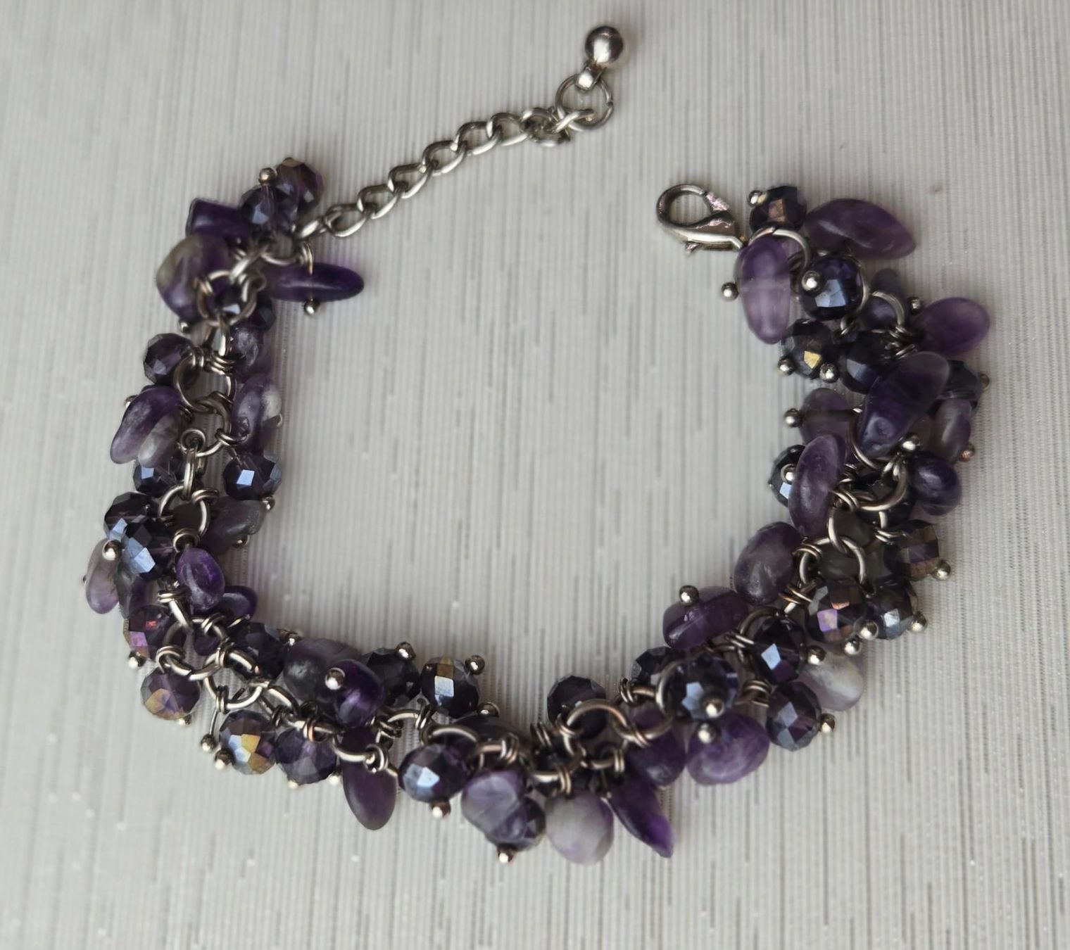 Bracciali & Braccialetti: Amethyst Armband, Silberfarben, elegant & zeitlos – Usato da Rheinsulz venduto da Dred 1
