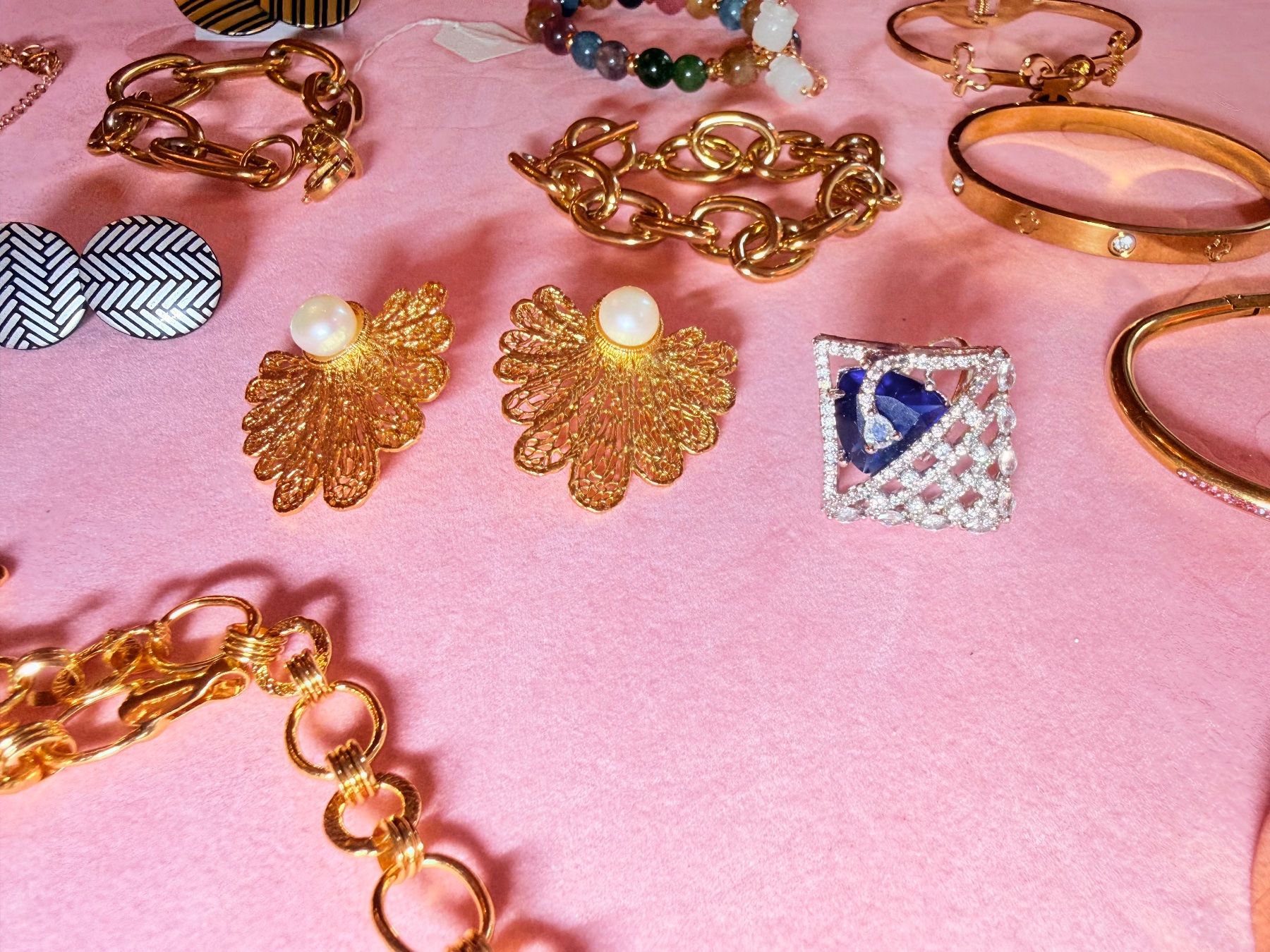 Altri gioielli: Super lot de bijoux dorés Neufs – Nuovo e nell'imballaggio originale da St-Maurice venduto da Sandrinette123 5