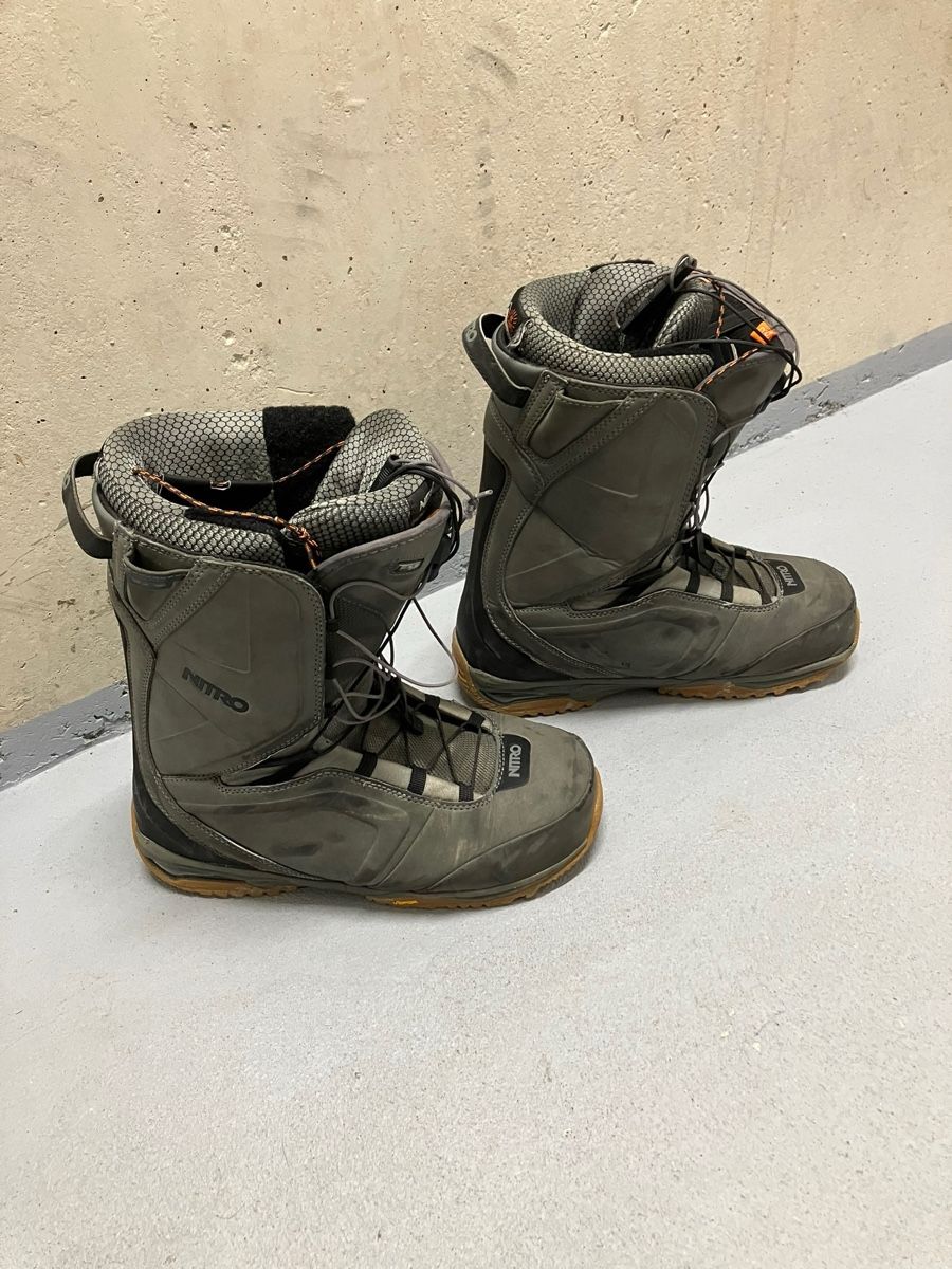 Snowboard Nitro Chaussures hommes: Nitro Snowboardschuhe Grösse 44 2/3 oder 29.5 – D'occasion à Zürich par Da_schoefli 1