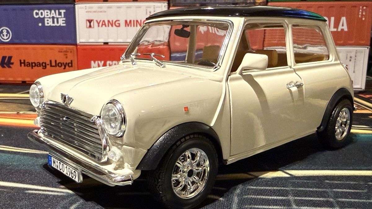 Cooper Voitures modèles: Mini Cooper 1:18 cremeweiss 1:18 – D'occasion à Basel par Zomeg 7
