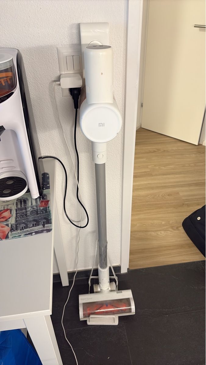Camini: Xiaomi Handheld Vacuum Cleaner Used Condition – Difettoso da Bonstetten venduto da mar_vs88