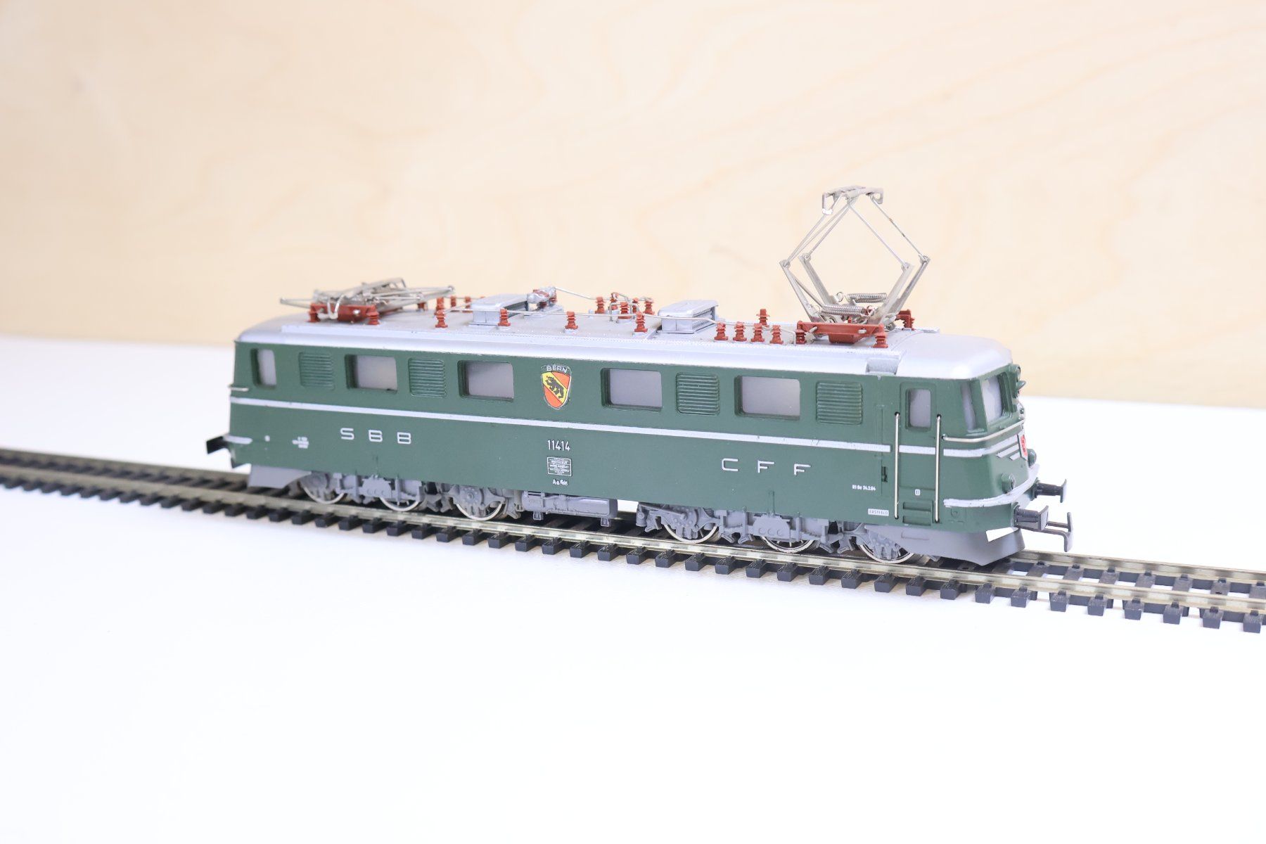 Märklin Trains électriques: Märklin SBB Ae 6/6 E-Lok "Bern" - 3050 - H0 – D'occasion à Winterthur par Monstera 1