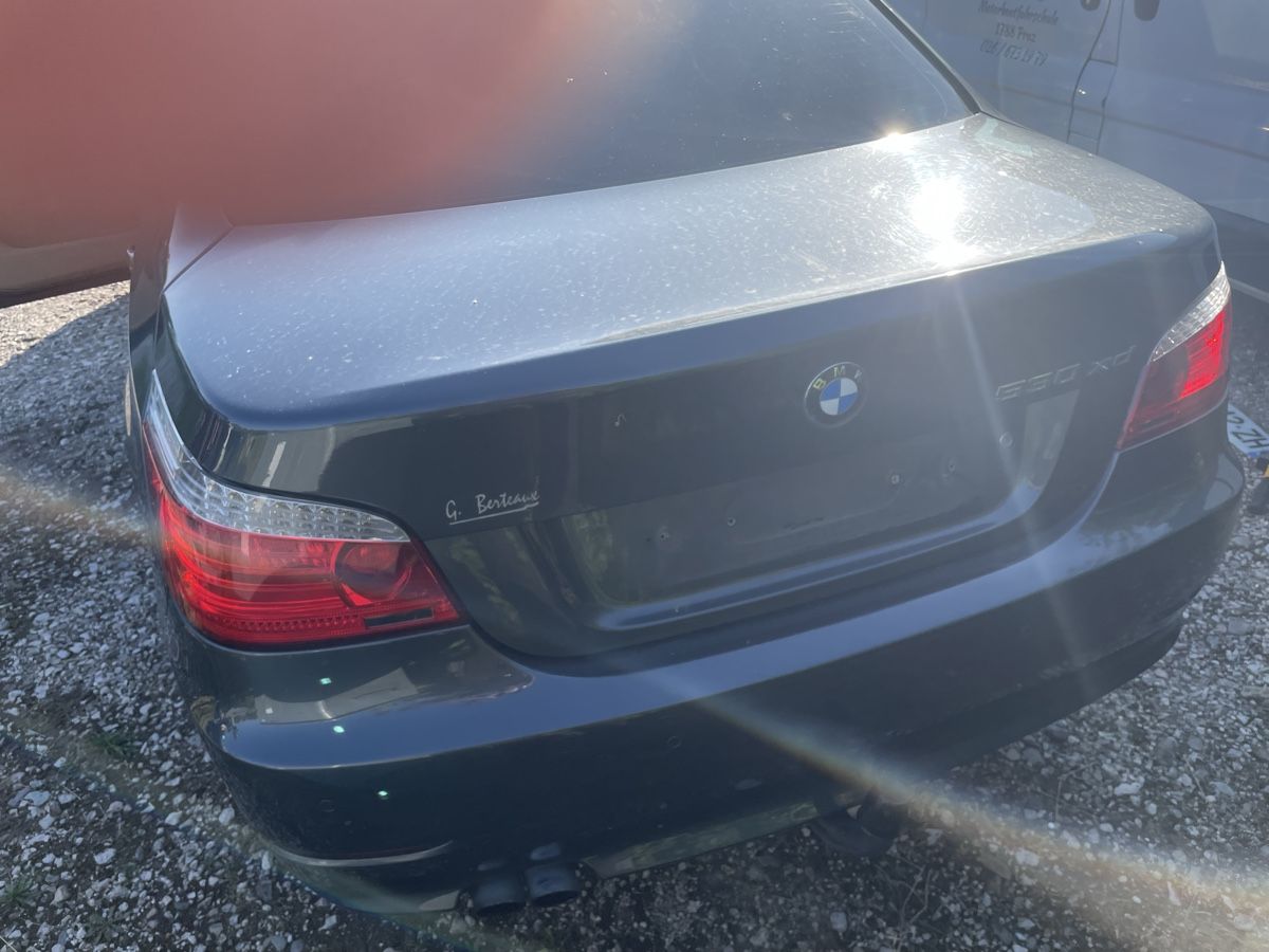 BMW Autos: BMW 530 XD – Defekt aus Praz (Vully) von Vully1 6
