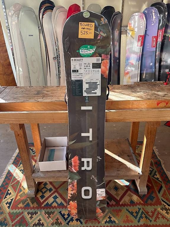 Board: NITRO BEAUTY SNOWBOARD  – Usato da Grindelwald venduto da Backdoor_Shop 1