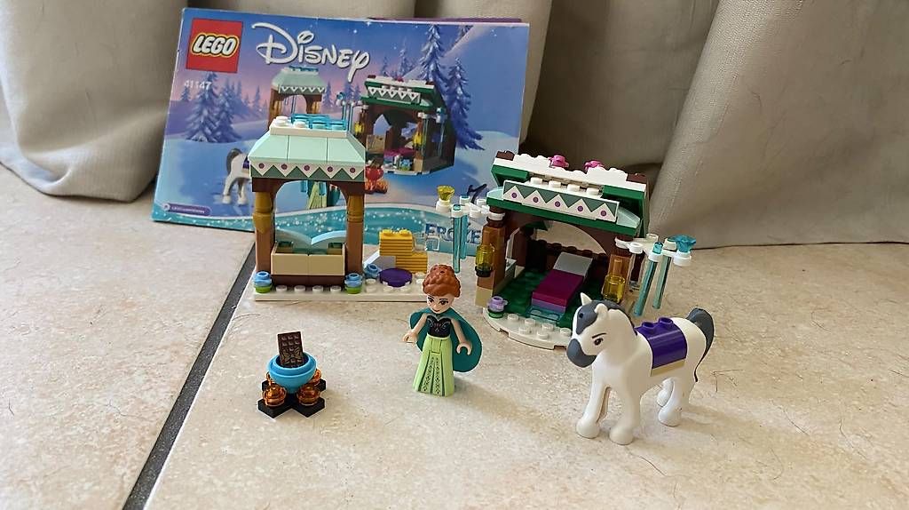 Jouets: LEGO Disney Frozen - DUE SET LEGO – D'occasion à Rancate par mel_r7cj 2