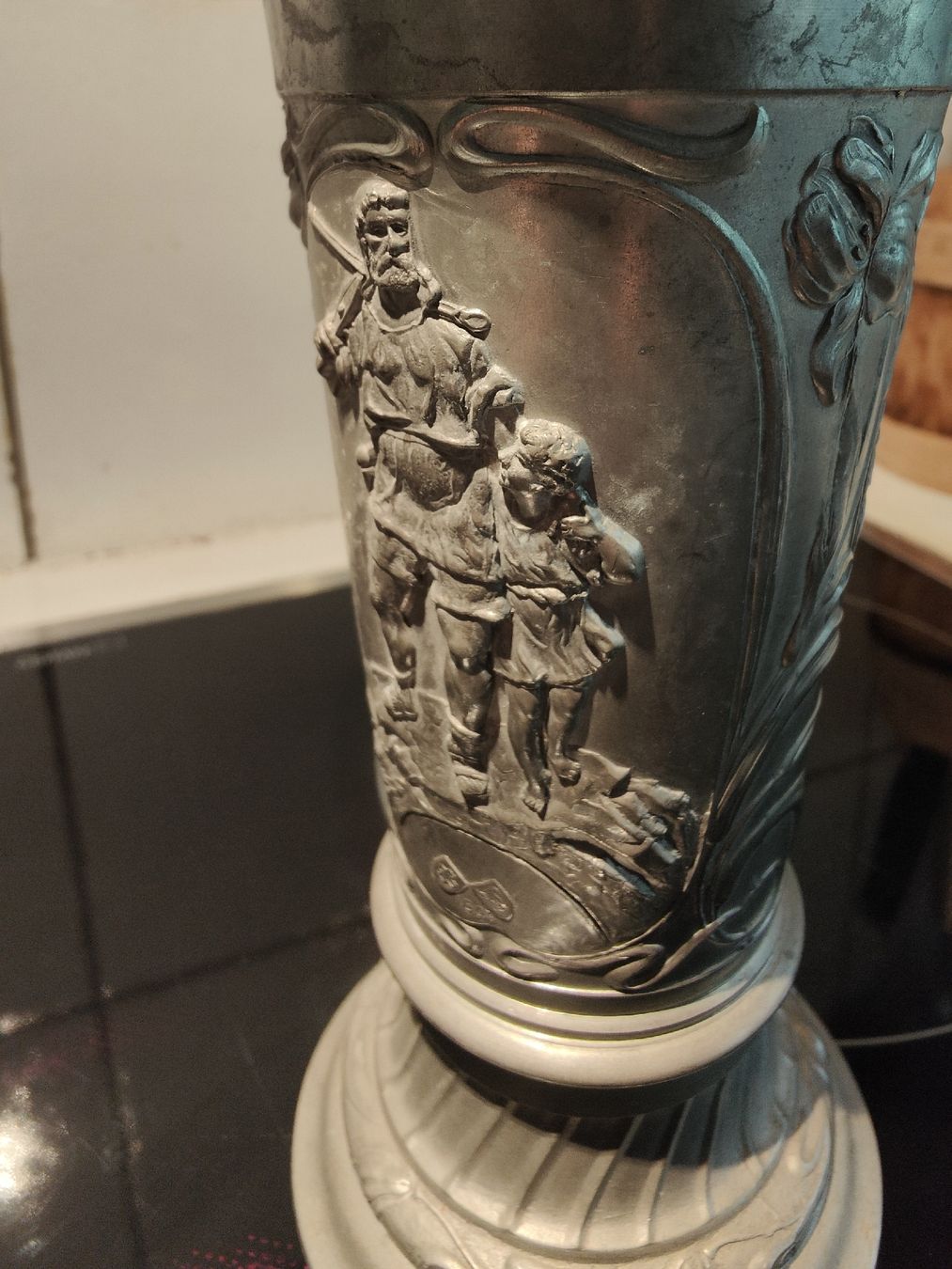 Vase & Récipients: vase Guillaume Tell  – D'occasion à Meyrin par olico01