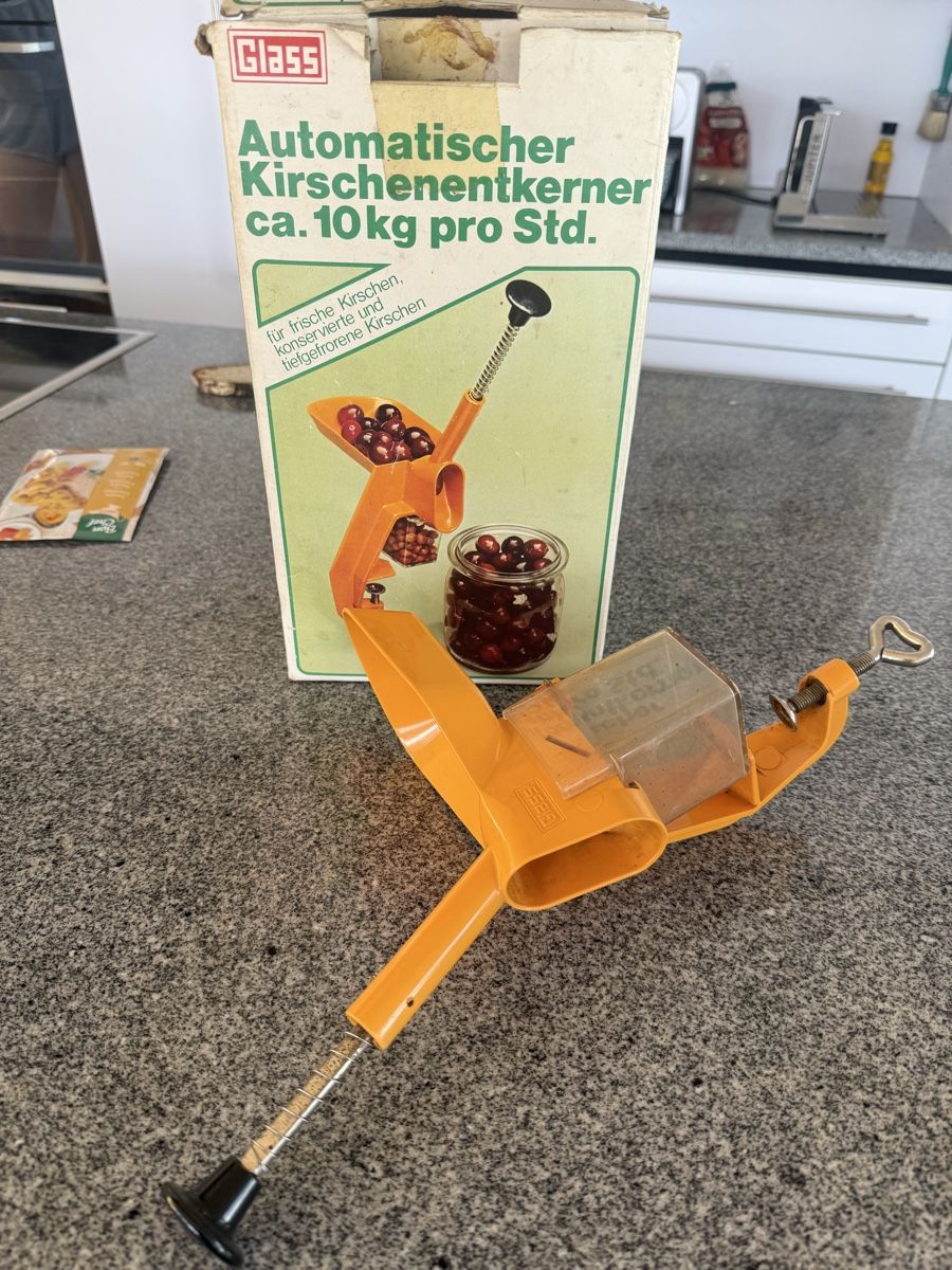Elettrodomestici da cucina: Kirschentkerner – Usato da Thalwil venduto da gansjeanjacques
