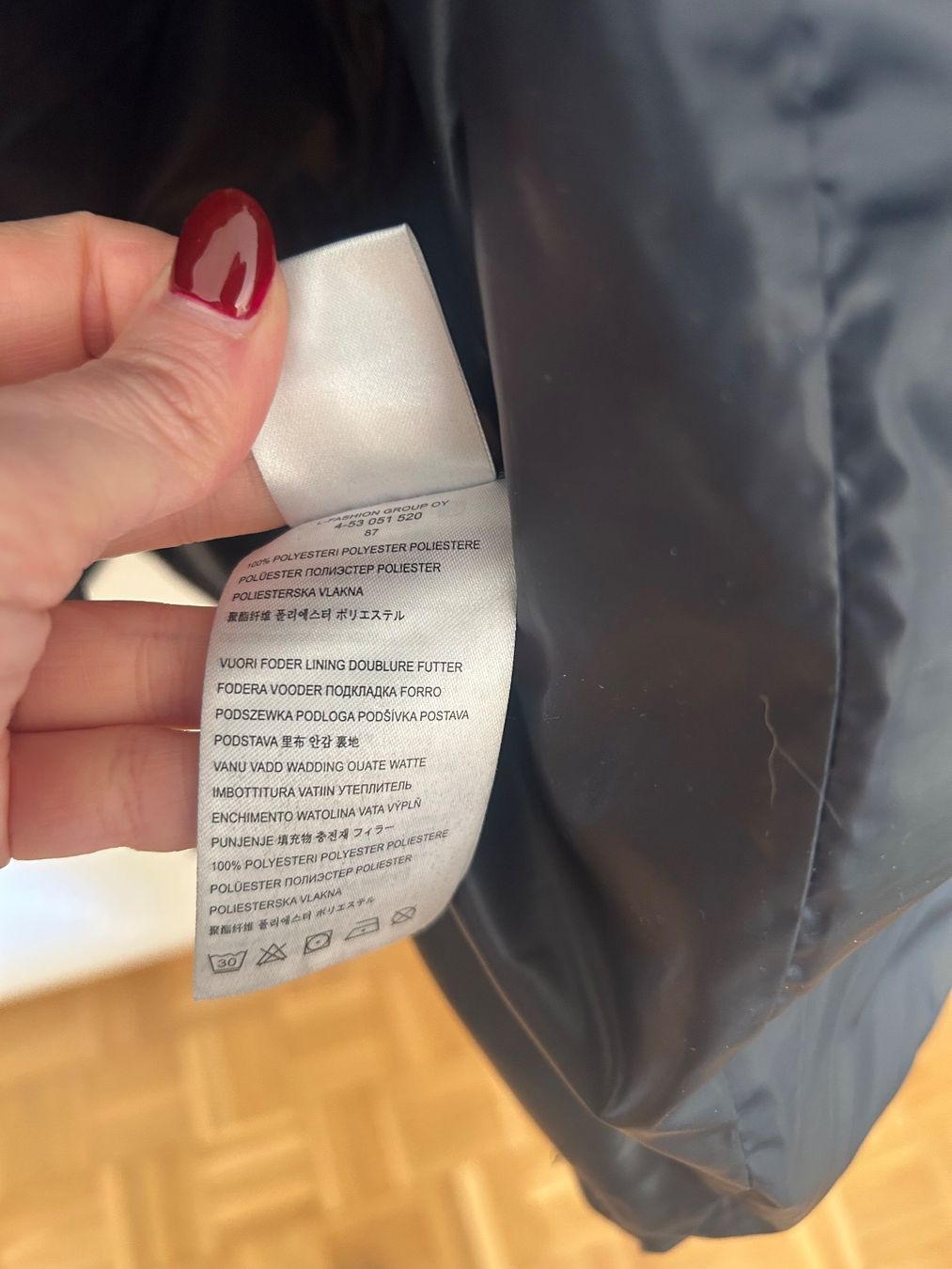 Icepeak Giacche: Winterjacke IcePeak: Gr. 40, dunkelblau – Usato da Basel venduto da Interstellar85 5