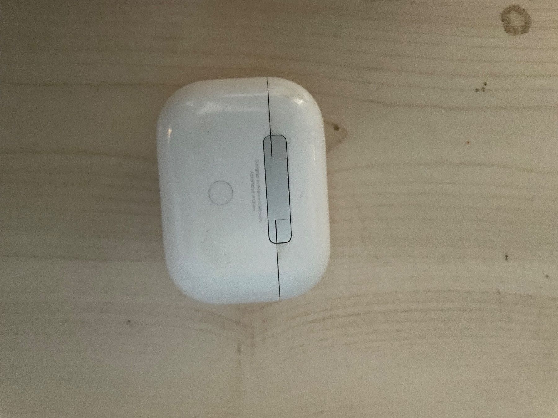 Cuffie: Defekte Apple airepods (normale) – Usato da Bonstetten venduto da dke_5vnt 1