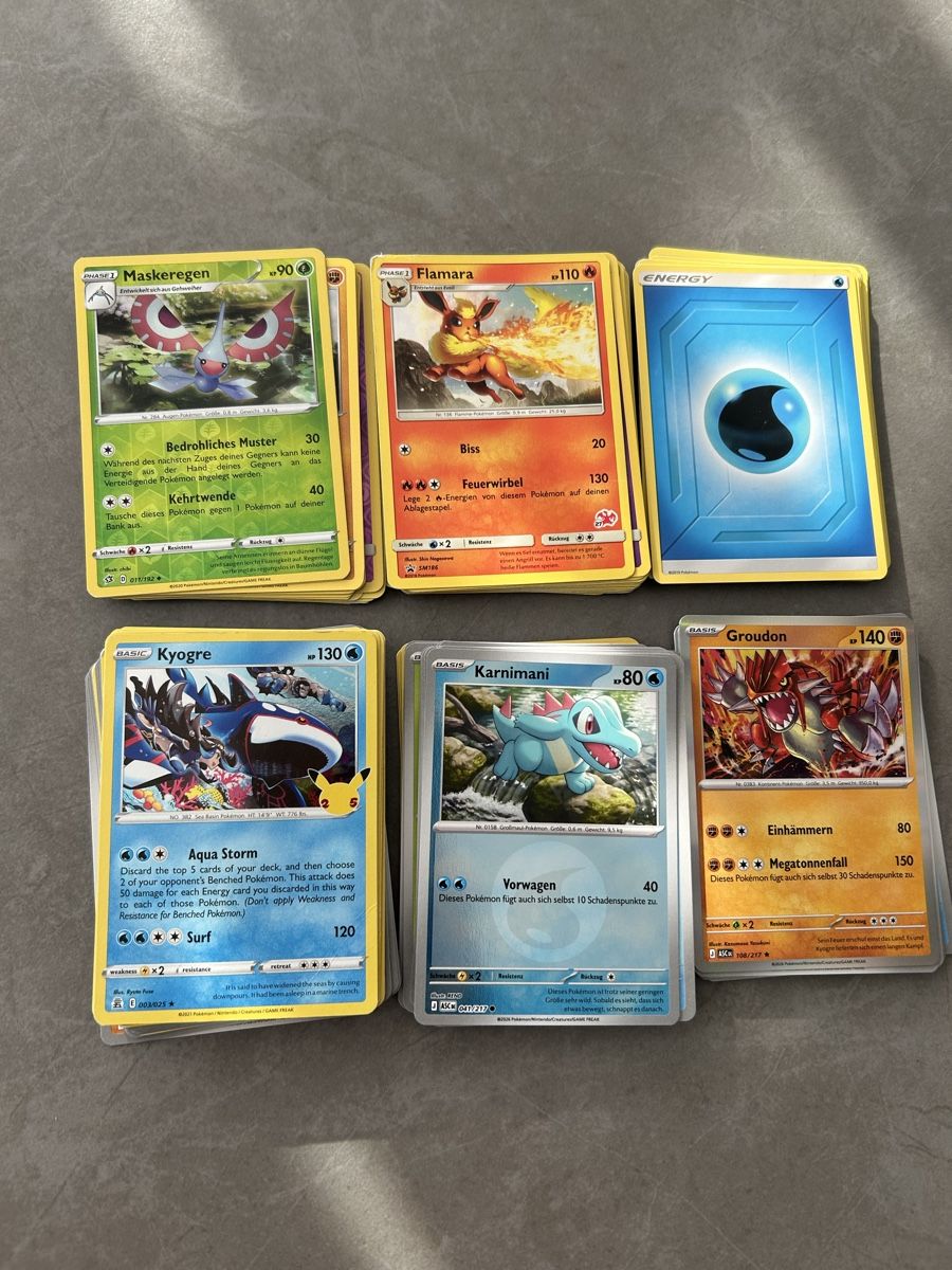 Pokémon Carte collezionabili: 100 Pokemonkarten neuwertig  – Nuovo (secondo la descrizione) da Rupperswil venduto da Isana2 1