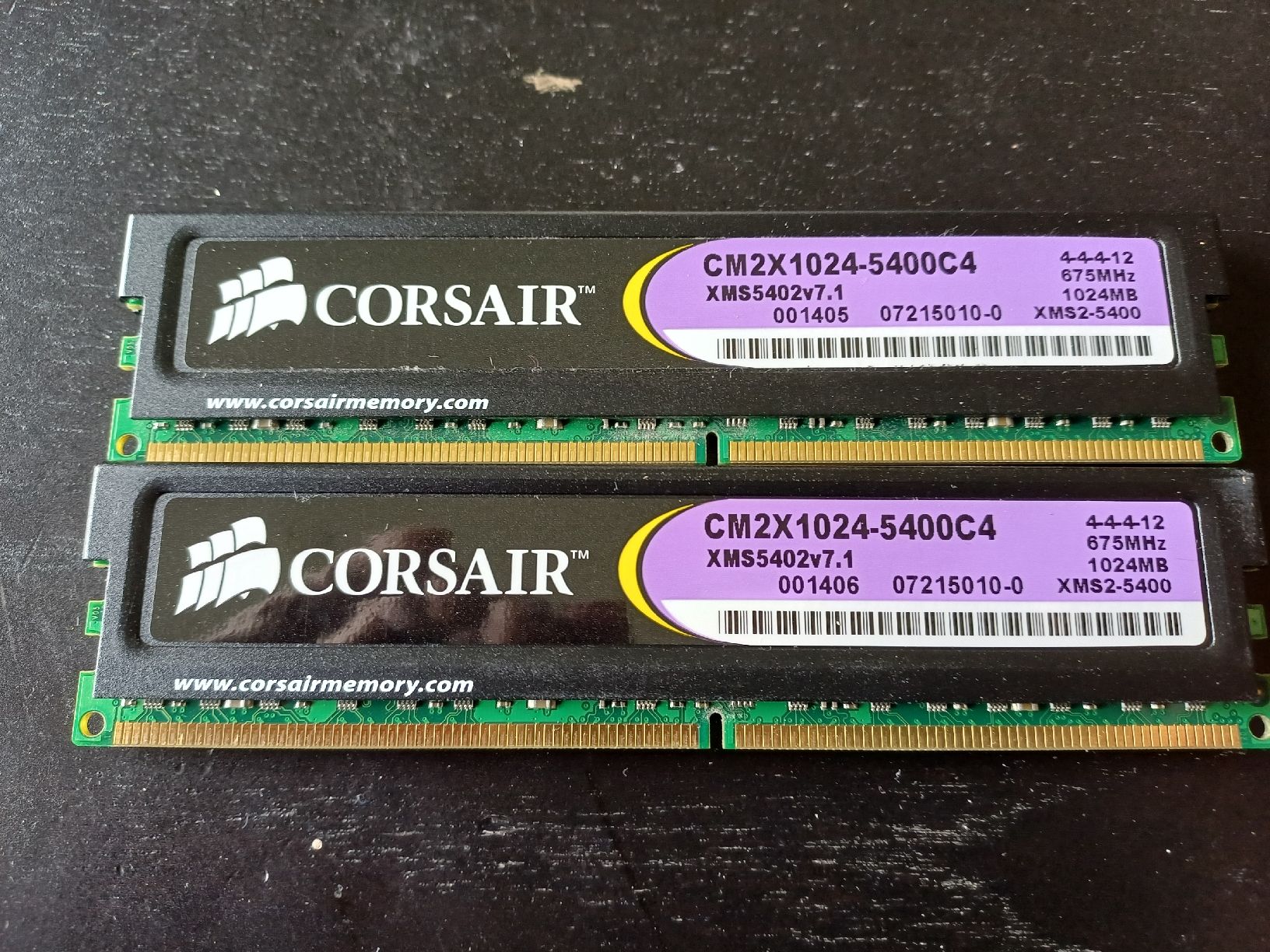 Corsair Memoria / RAM: RAM Corsair 2x 1GB DDR2 – Usato da Erlenbach ZH venduto da usefull2