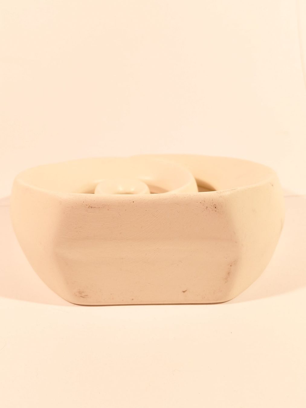Vasi & Recipienti: Vase en spirale de couleur crème – Usato da Winterthur venduto da SilverFR 3