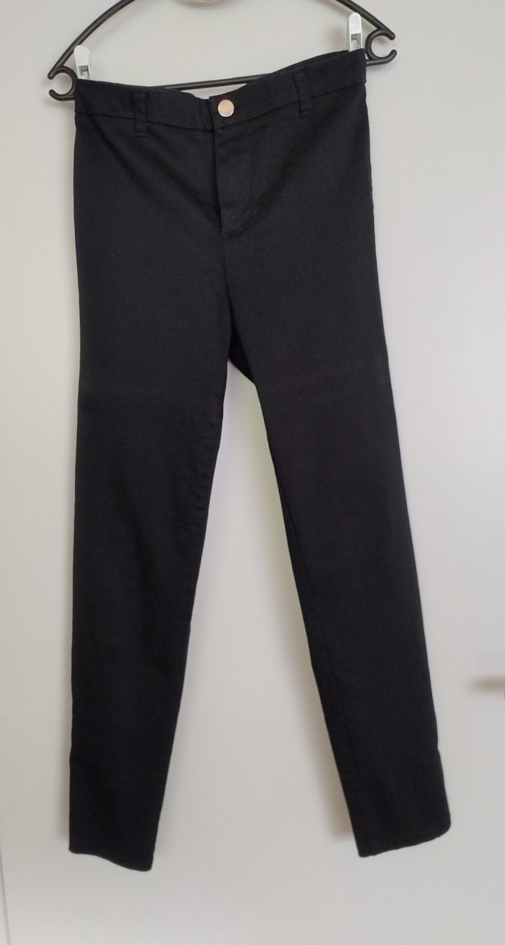 Completi & Tailleur: Blazer und Hose, Gr.36 – Usato da Dallenwil venduto da and-maia 4
