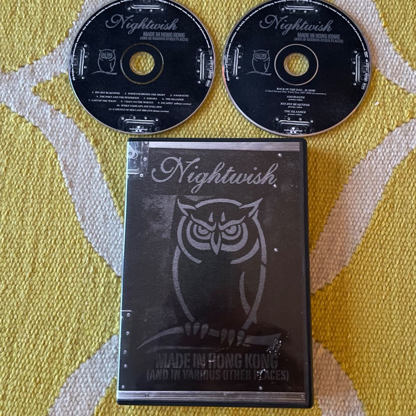 Tutti i DVDs: NIGHTWISH-DVD+CD MADE IN HONG KONG – Usato da Rorschacherberg venduto da CD-Roli
