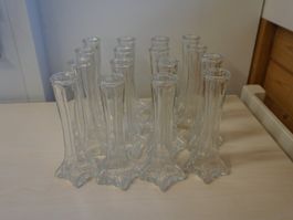 kleine Vasen aus Glas für Blumen, Set à 16 Stk.