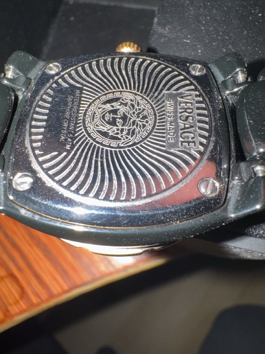 Versace Uhren: Montre céramique Versace quartz – Neu und originalverpackt aus La Chaux-de-Fonds von lida2005 3