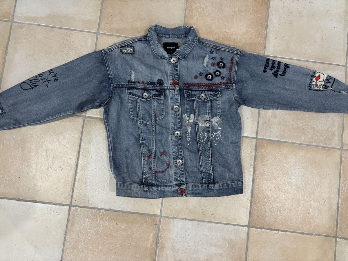 Desigual Giacche: Desigual: giacca jeans – Nuovo (secondo la descrizione) da Losone venduto da Tilly-nb7t 5