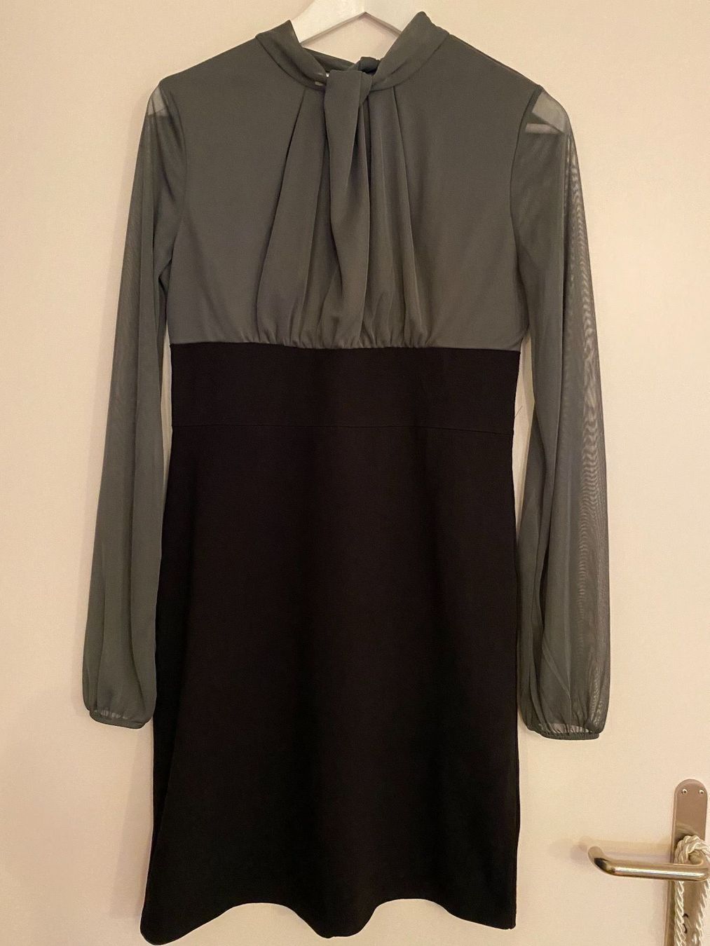 Kleider: Kleid, Schwarz/Grau Gr. M – Gebraucht aus Zürich von Maria2021