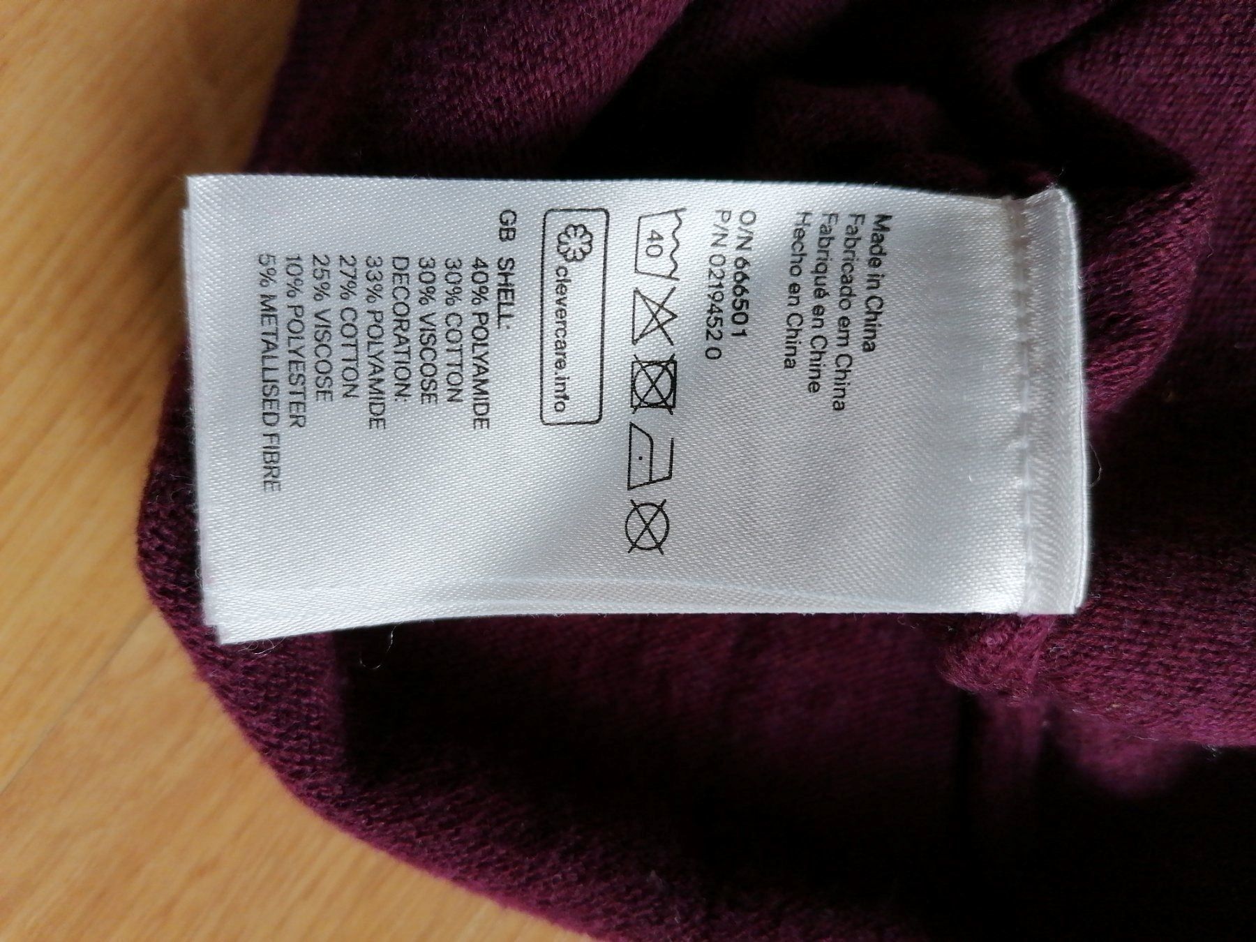 Blusen, T-Shirts & Tops: Oberteil Gr 92 – Gebraucht aus Büttikon AG von Amineah 2