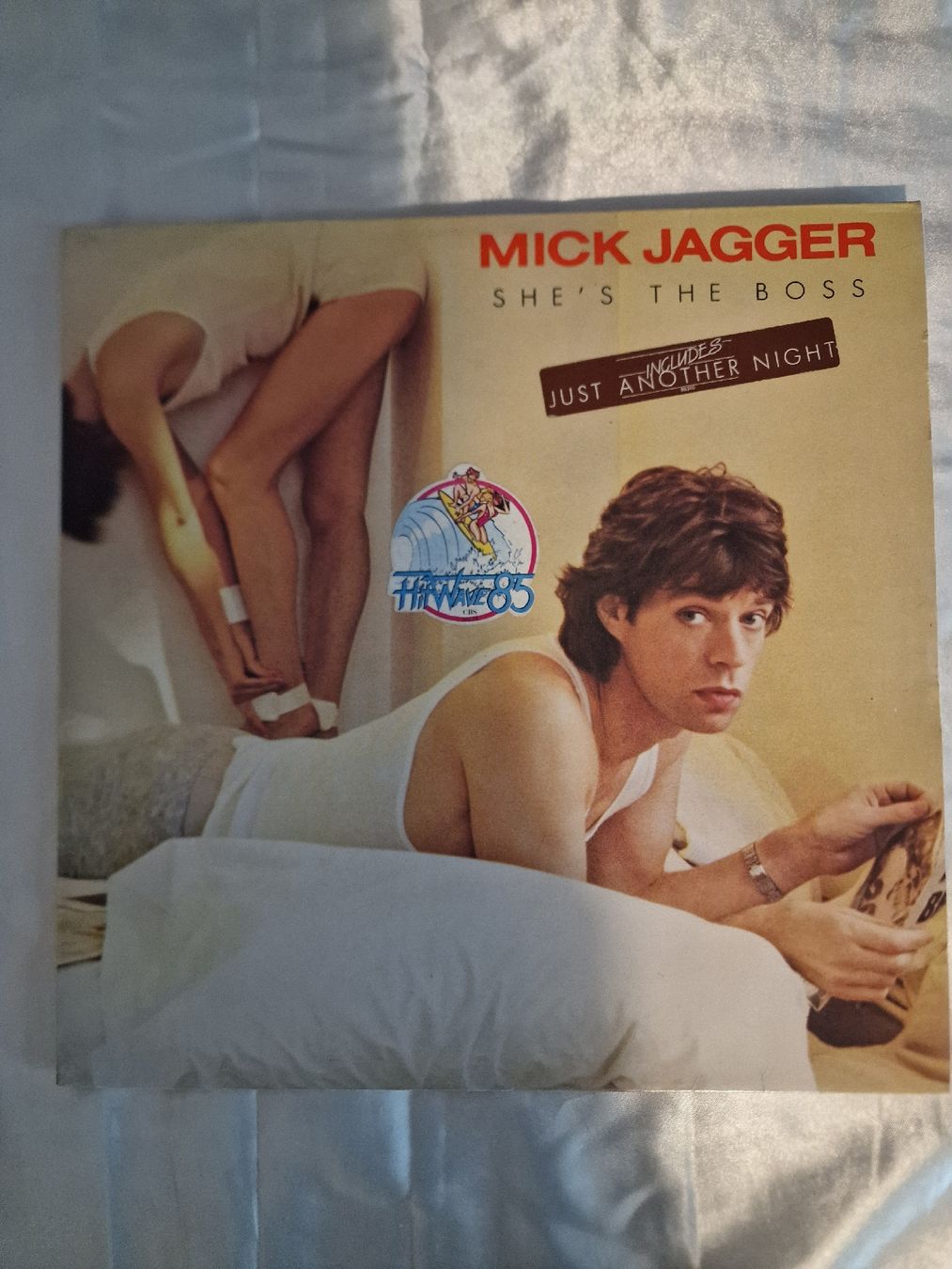 Dischi in vinile: Mick Jagger - She's the Boss – Usato da Pfaffnau venduto da gunport