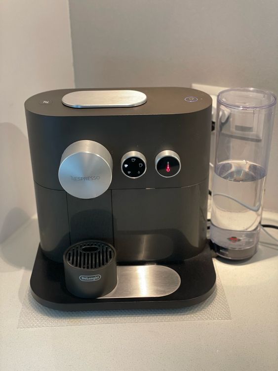 Krups Nespresso™ Expert Maschine Kaufen auf Ricardo