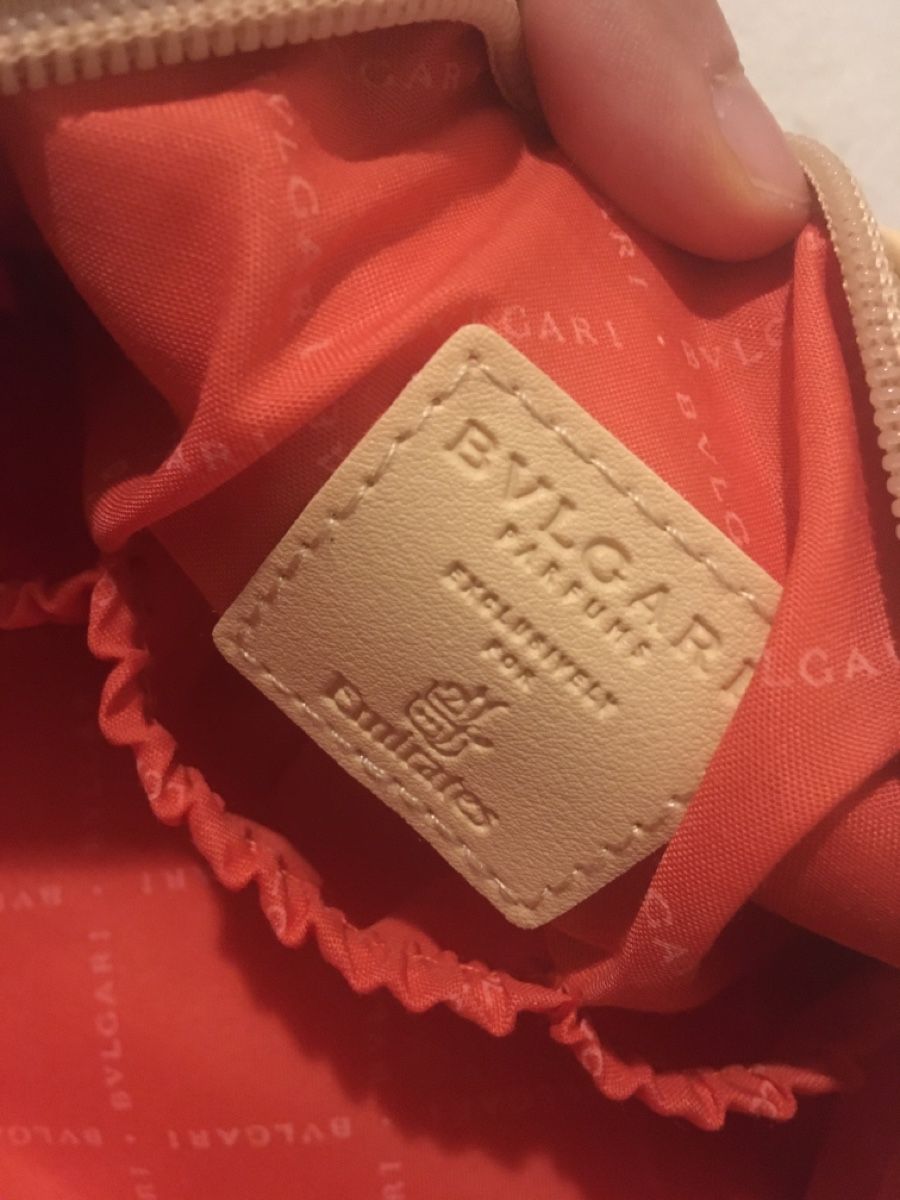 Trousses de maquillage: Bulgari Necessaire – Neuf avec emballage d'origine à Bassersdorf par secondhand_clothing 2