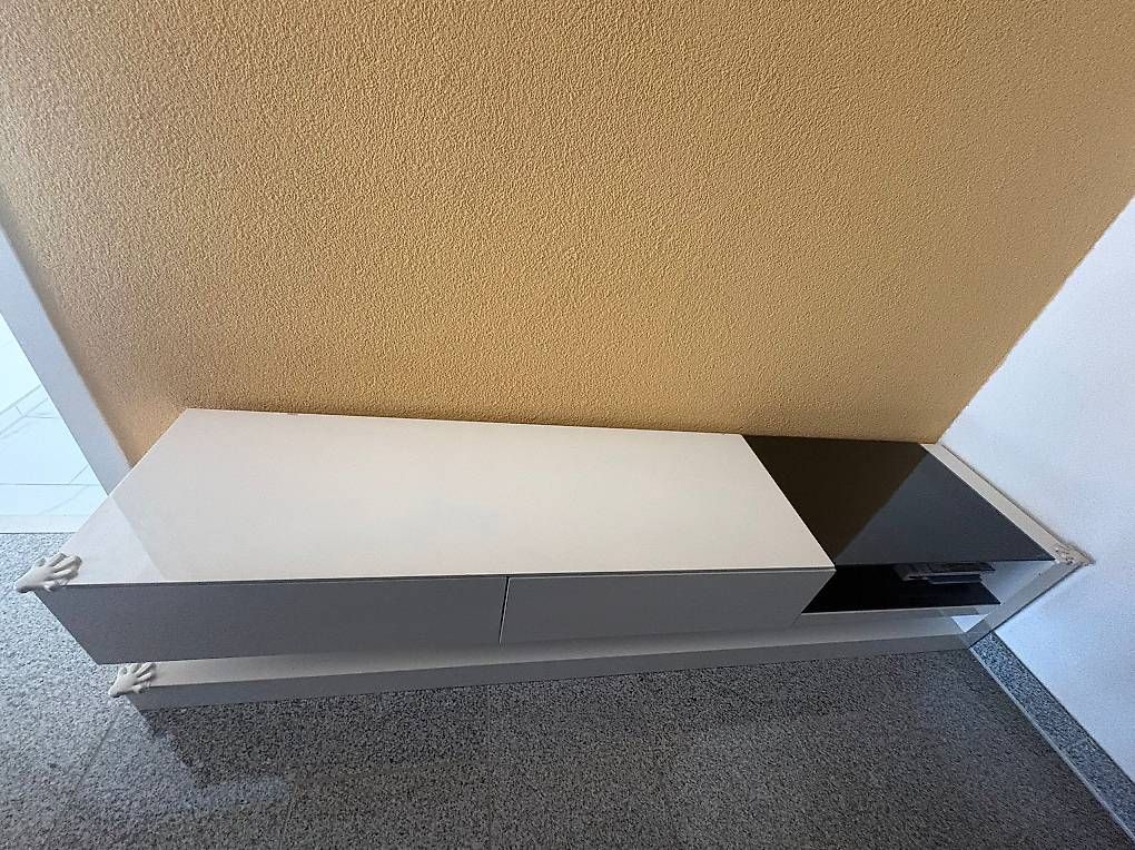 Cassettiere: Sideboard  – Usato da Niederdorf venduto da tia_rk8d 1
