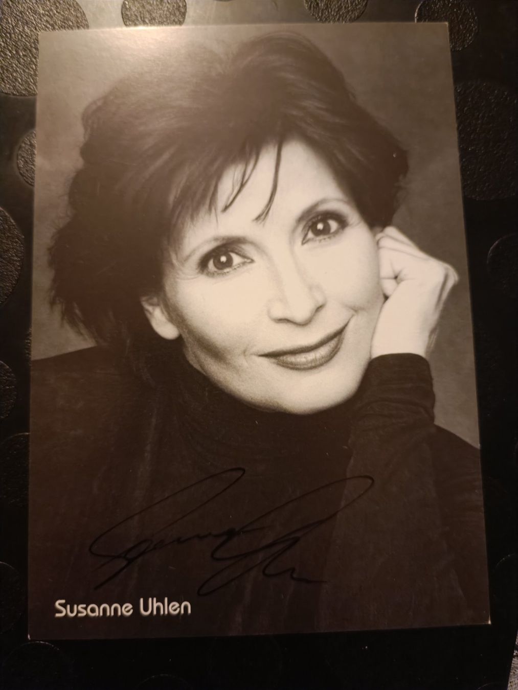 Autogramme: Susanne  Uhlen - handsignierte Autogrammkarte – Gebraucht aus Menziken von Artographs