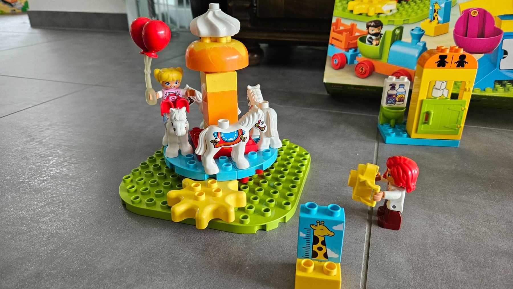 Lego Kit di costruzioni: Fête foraine Duplo 10840 – Usato da Corminboeuf venduto da JadeHill 6